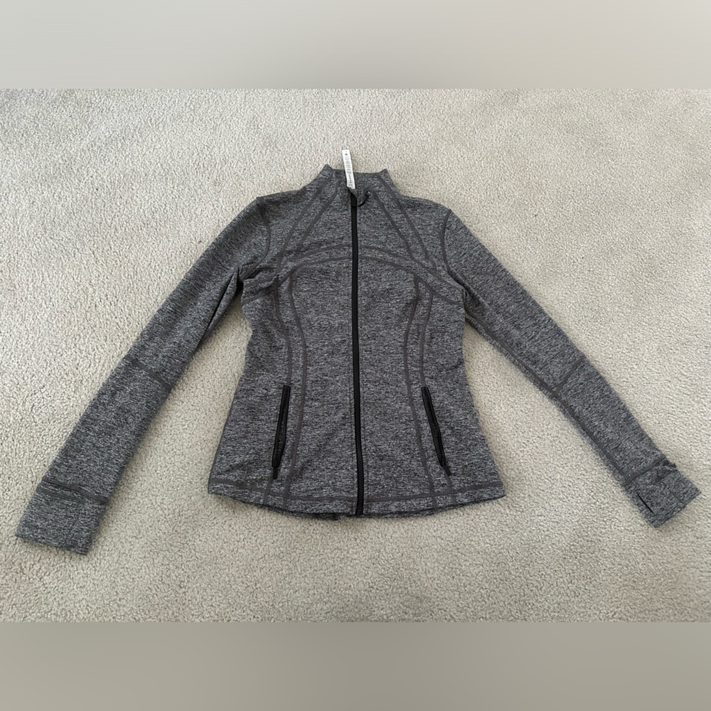Women’s lululemon zip up - worn once US 10 - define jacket